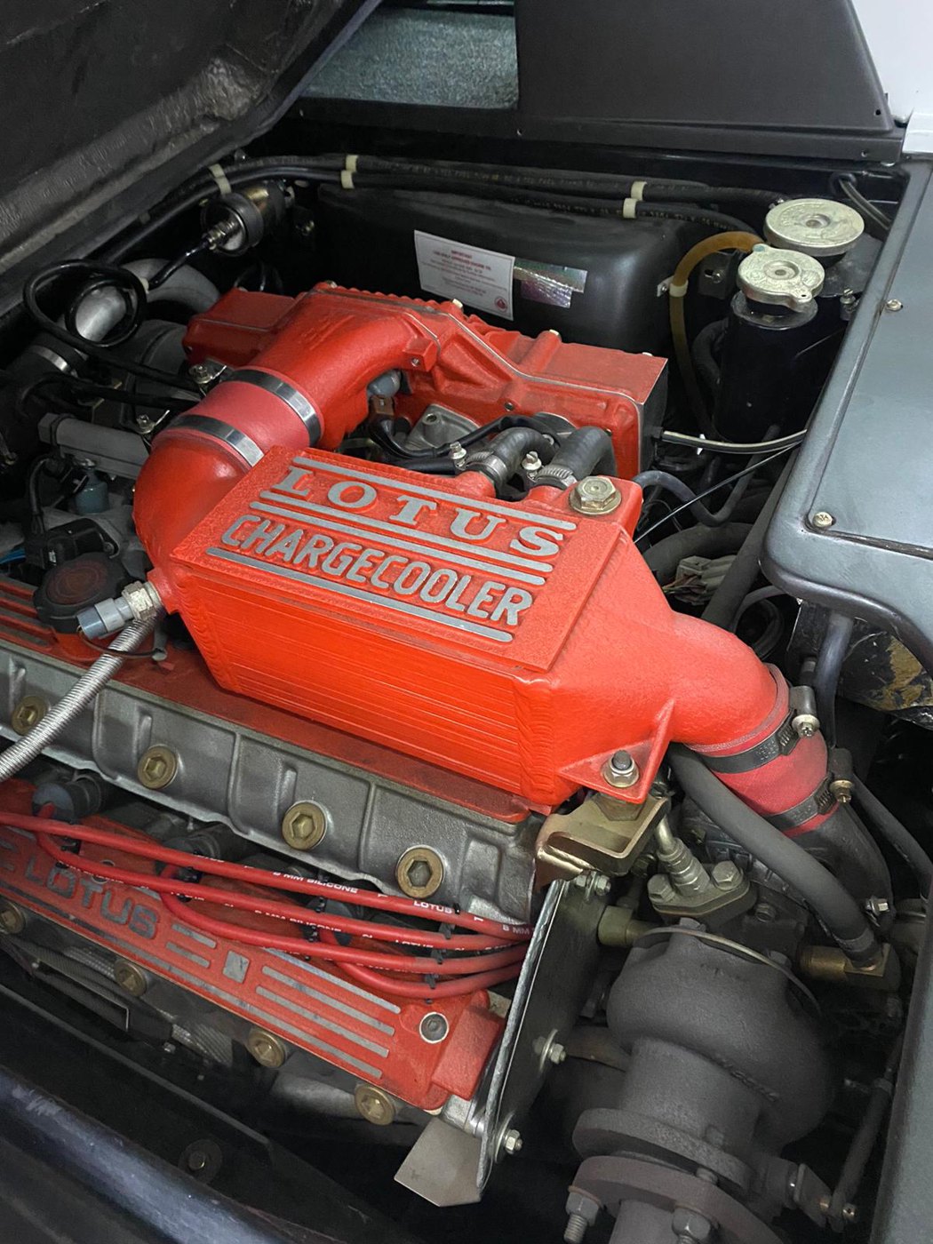Lotus X180R No. 4, Lotus Esprit X180R