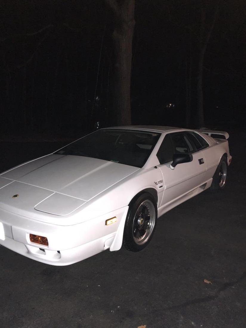 Lotus X180R No. 8, Lotus Esprit X180R