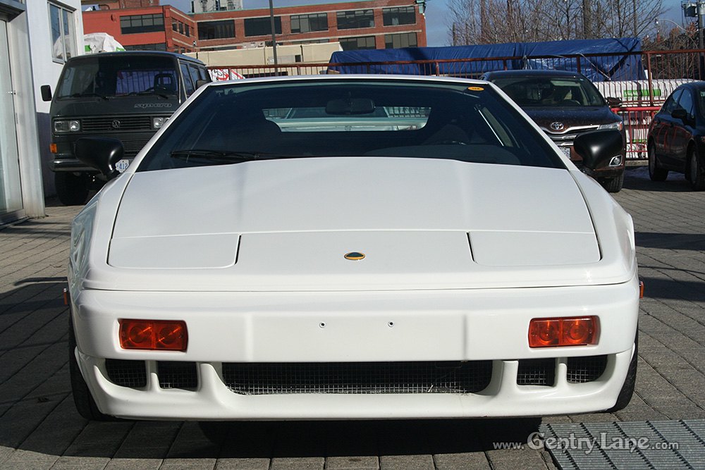 Lotus X180R No. 8, Lotus Esprit X180R