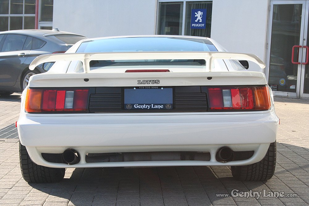 Lotus X180R No. 8, Lotus Esprit X180R